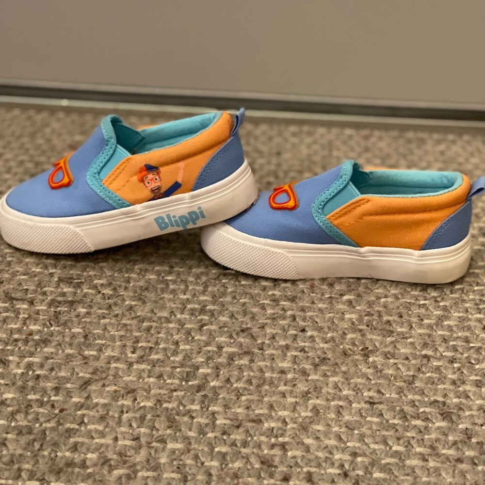 Blippi toddler sneakers